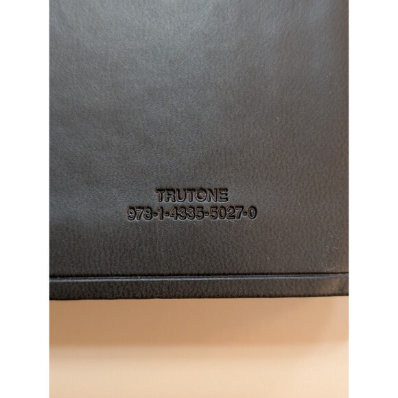 Holy Bible English Standard Version Trutone Crossway, Wheaton, Illinois - Picture 4 of 5